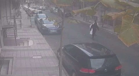 Sultangazi’de sahibinin "elim, ayağım" dediği elektrikli bisikleti böyle çaldılar