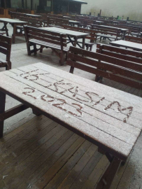 Uludağ’a senenin ilk karı yağdı