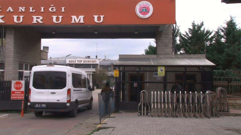 Ünlü sunucu Metin Uca’nın cenazesi Adli Tıp Kurumu’ndan alındı