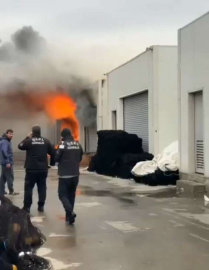 Beylikdüzü Gürpınar Balık Hali’nde korkutan yangın