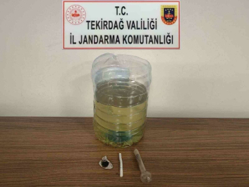 1 kişi uyuşturucu kullanma malzemeleriyle yakalandı