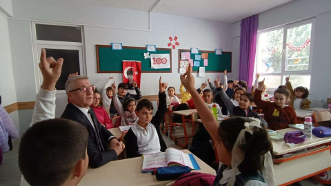 Edremit’te ara tatil sonrası ilk ders zili çaldı