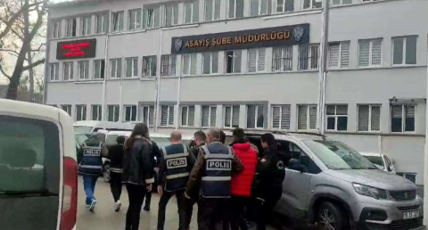 Kendilerini depremzede olarak tanıtan karı-koca fuhuş çetesi çıktı