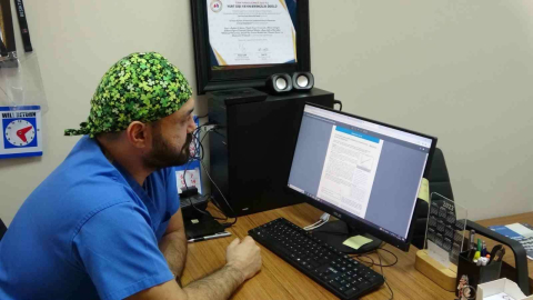 Uzmanından akciğer kanserinde erken tanı uyarısı: "15 yıl sigara içmiş 50 yaş üstü hastalar tarama yapmalıdır"