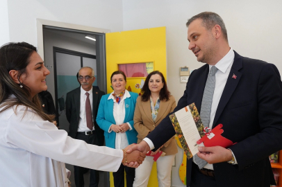 4 bini aşkın fidan öğretmenler için toprakla buluştu