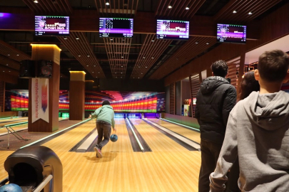 İstanbul Bowling Turnuvasında yarıyıl tatilinin tadını çıkardılar