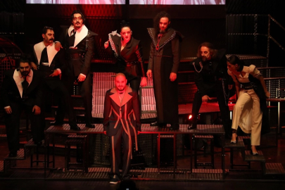 Konya Şehir'e 'yılın oyunu' ödülü