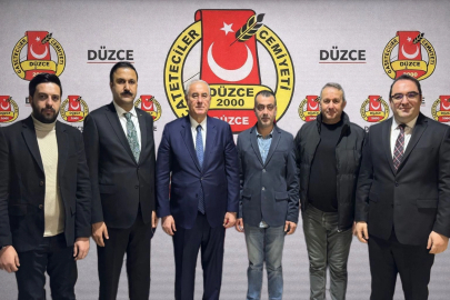 Kamu Başdenetçisi Akarca, Düzce'de gazetecileri ziyaret etti