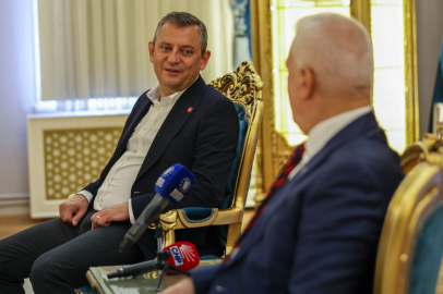 Başkan Bozbey’in ifadesi başladı, Özgür Özel Bursa'ya geliyor