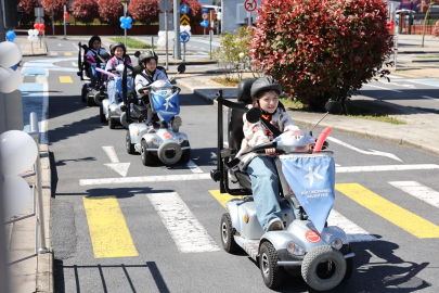 Çocuklara Trafik Güvenliği Şenliği