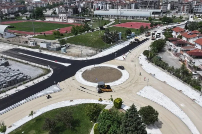 Denizli’de riskli kavşakta güvenli ulaşım adımı