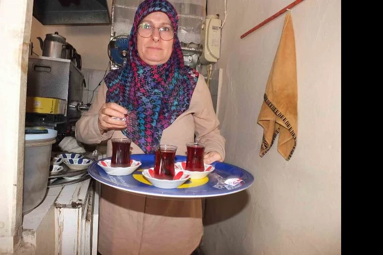 Balıkesir’de  köy kahvehanelerini kadınlar çalıştırıyor