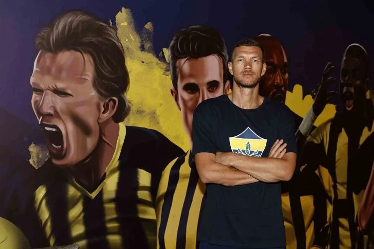 Edin Dzeko: "Fenerbahçe armasının savaşçılarıyız"