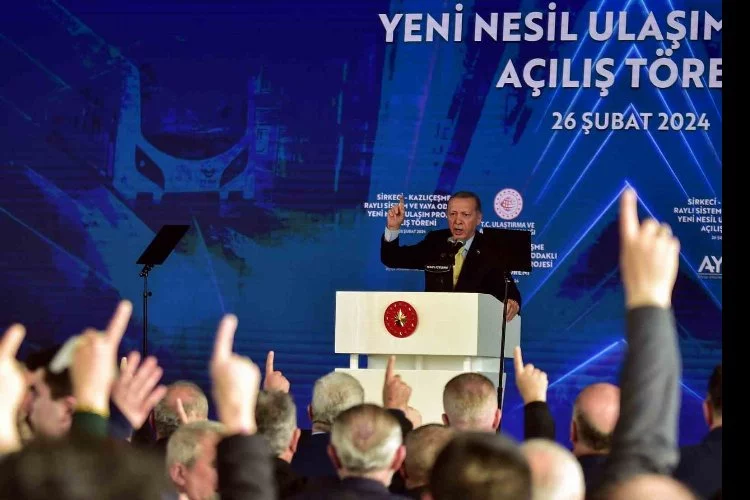 Cumhurbaşkanı Erdoğan: “İstanbul’a nimet olarak bakanlar, ihmalkarlıkları ile şehrin bitkisel hayata girmesine sebep oldu”